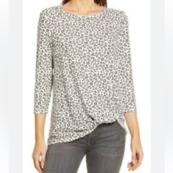 gibsonlook Tops - Gibsonlook Cozy Twist Front Pullover Animal Print 3/4 Sleeves Small